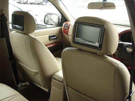 Chevy Colorado 2008 accessorized tv - Get your Chevy now at Sam Motors Thailand and Jim 4x4 Thailand