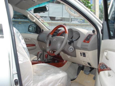 used Toyota Hilux VigoDouble Cab 4x4 G at Thailand's top Toyota new and used Hilux Vigo dealer Sam Motors Thailand